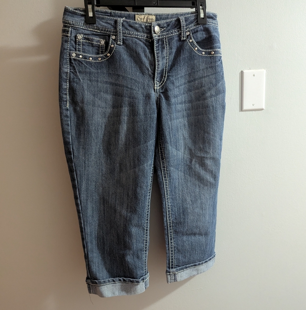 Earl Jean Capris Size 8